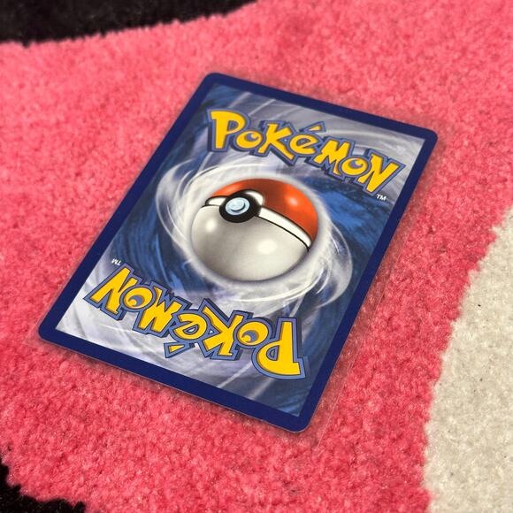 Cara Liss #67 Pokémon Shining Fates – As Pictured - Picture 5 of 6